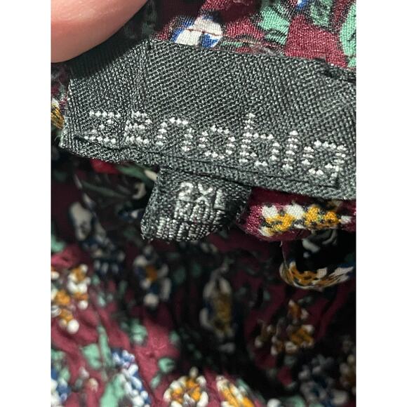 Zenobia Floral Shirred Blouse Top Sleeveless Women's Plus Size 2XL Red ZB9332F - Picture 5 of 7